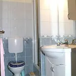 Grbesa Lejlighed