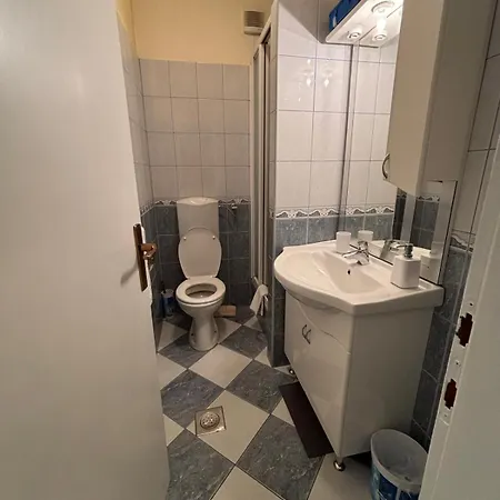 Grbesa * Τρογκίρ