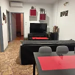 דירה Grbesa טרוגיר
